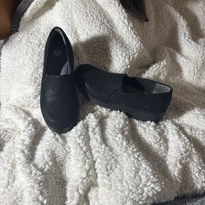 Bzees Black slip on comfort shoes versatile and shimmery all in one